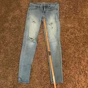 Medium distressed American eagle jeggings 6 long
